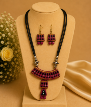 Nile (Maroon)