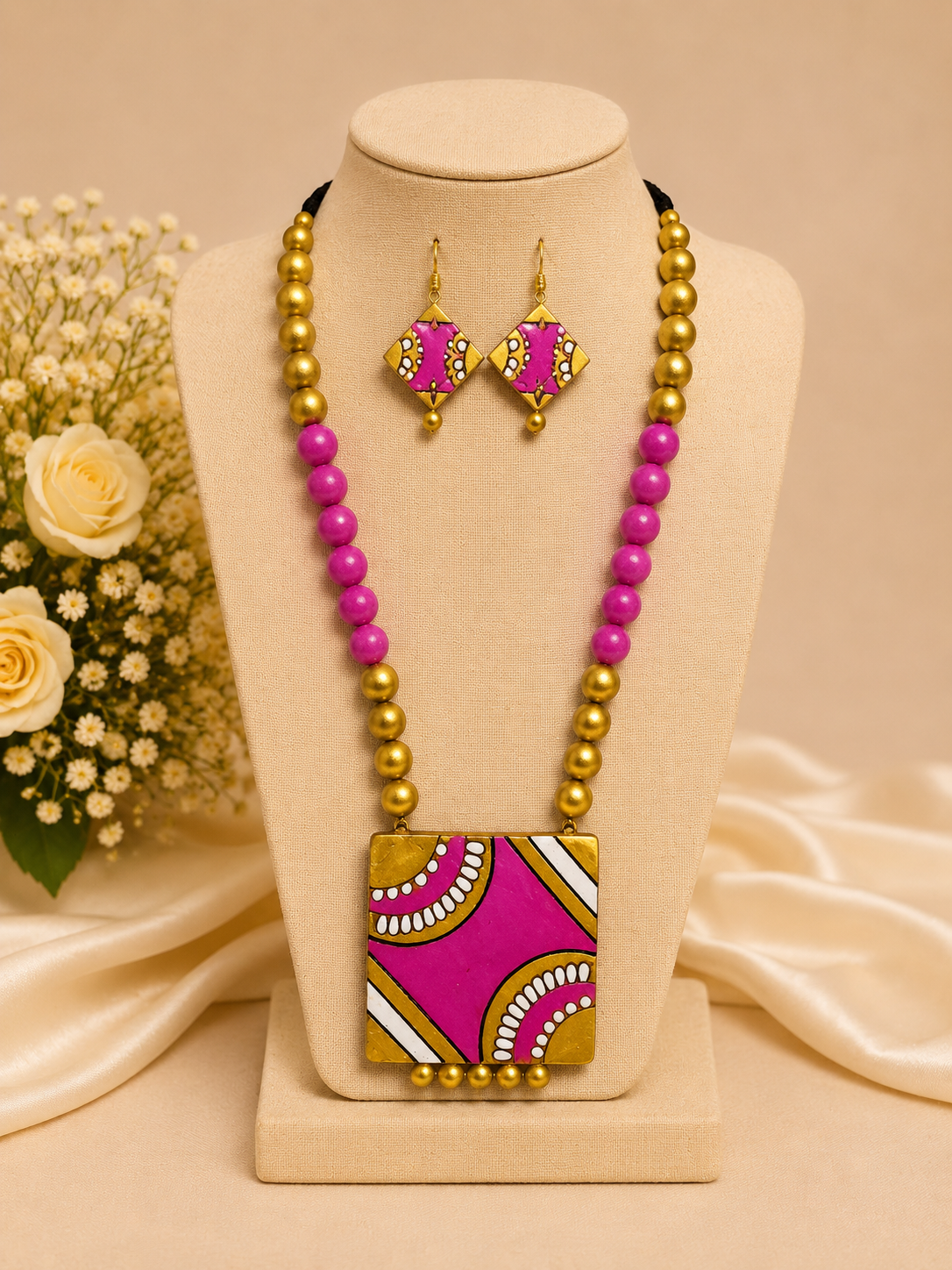 Quadra (Dark Pink)
